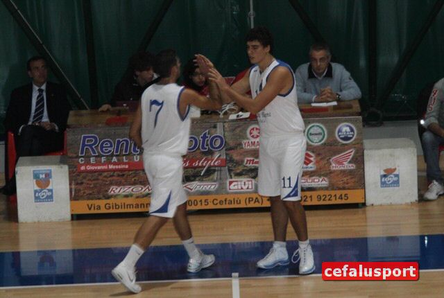 101128_sport 077y_tn.jpg